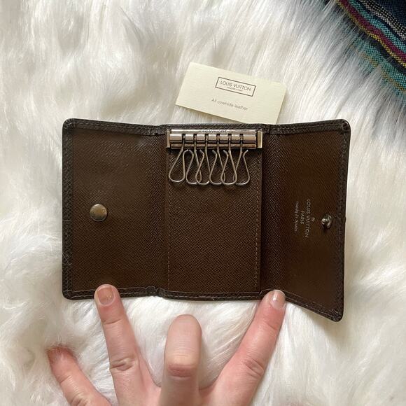 Louis Vuitton 6 Key Chain Holder Brown Taiga Leather Wallet SLG - Picture 6 of 12